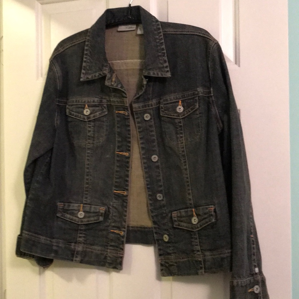 EUC Chico’s Platnium Jean racket 1/Med